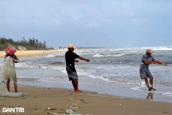 4 Mua Bien Dong Ngu Dan Cuoi Song Tim Loai Ca Doc La