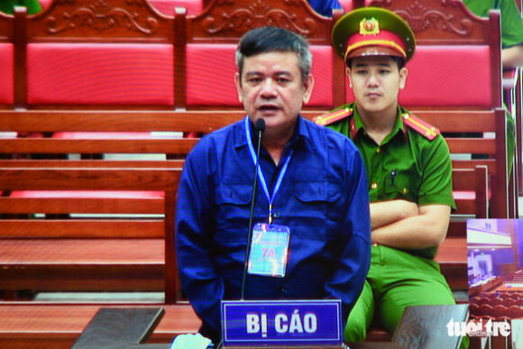 1 Dai An Xang Dau Tam Dung Phien Toa 5 Ngay De Xac Minh Bo Sung Chung Cu