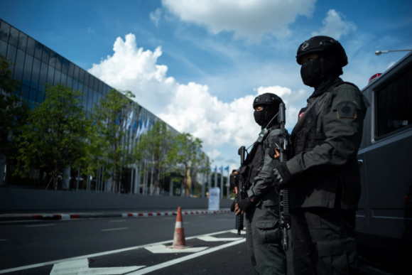 1 Thai Lan Dieu Hon 35000 Canh Sat Bao Ve Hoi Nghi Apec