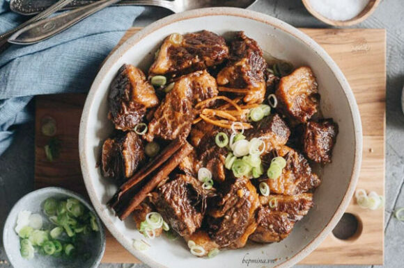 Trời se lạnh làm ngay món thịt bò kho gừng thơm ngon, đậm vị đưa cơm