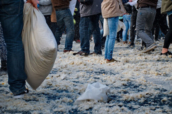 8 điều không nên làm khi tới quê hương của Cỗ xe tăng Đức