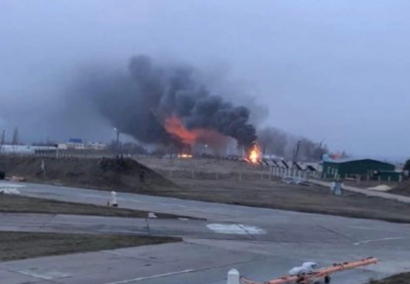 1 Can Cu Khong Quan Nga Millerovo Thiet Hai Khi Bi Ukraine Tap Kich Bang Uav Khong Lo Tu 143