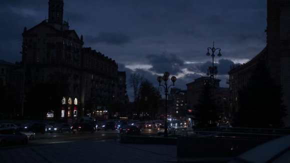 1 Anh Cam Ket Tang Ho Tro Ukraine Giup Vuot Qua Mua Dong