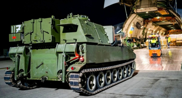 2 Vu Khi Hang Nang Lien Tuc Duoc Chuyen Den Ukraine