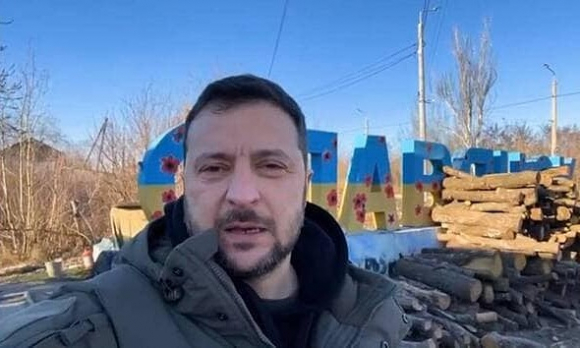 1 Tong Thong Ukraine Tham Thanh Pho Tien Tuyen