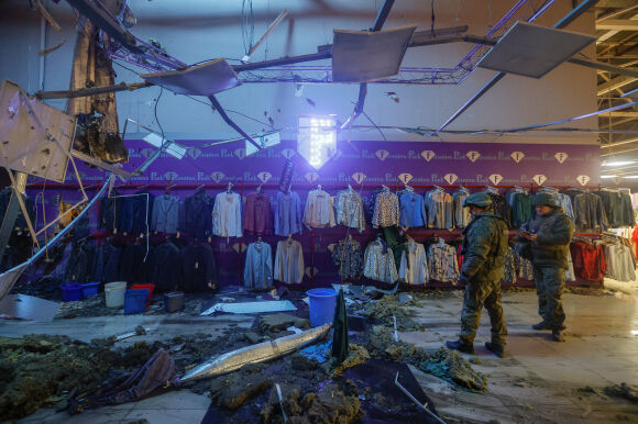 2 Ukraine Tap Kich Hoa Luc Quy Mo Lon Trung Tam Donetsk Boc Chay Du Doi