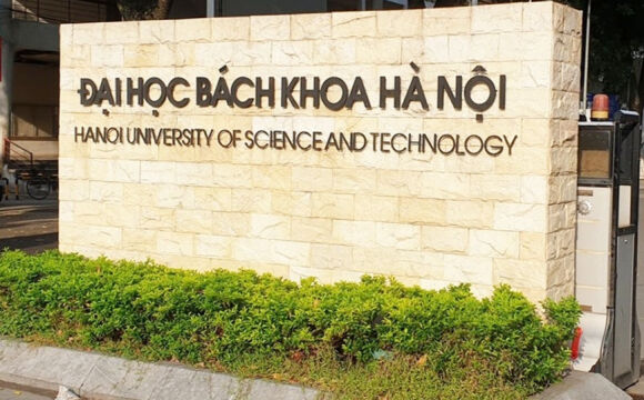 Xu hướng trường đại học thành đại học: Đừng "lên đời cho oai", theo mốt