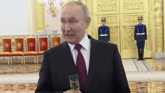 1 Ong Putin Thua Nhan Tan Cong Co So Ha Tang Nang Luong Ukraine