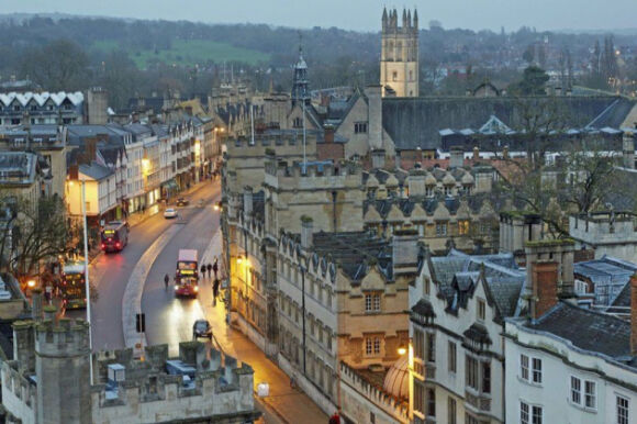 1 Thanh Pho Anh Gay Xon Xao Vi Chinh Sach Chong Bien Doi Khi Hau Moi La