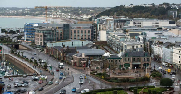 2 No Lon Tren Dao Gan Bo Bien Phap Nhieu Nguoi Mat Tich