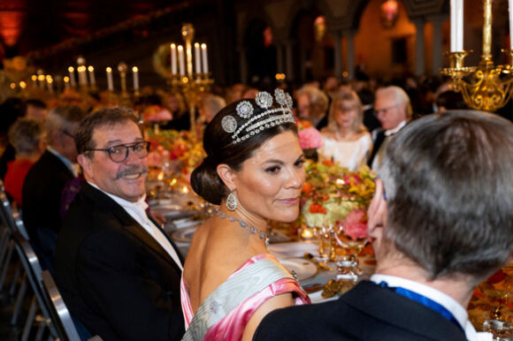 3 Tin Tuc The Gioi 11 12 Uav Tan Cong Ukraine Tren Dien Rong Giai Nobel Da Trao Hoanh Trang