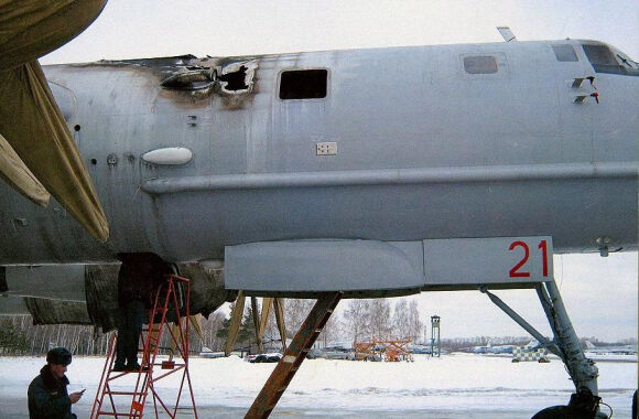 4 Khong Quan Nga Lan Dau Mat Oanh Tac Co Chien Luoc Tu 95 La Don Giang Rat Nang Ne