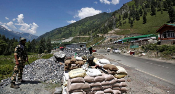 1 An Do Trung Quoc Noi Gi Ve Thong Tin Binh Linh Hai Nuoc Au Da O Bien Gioi