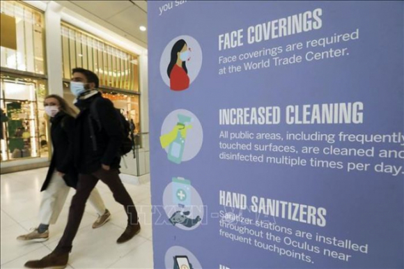 1 My Khuyen Cao Nguoi Dan Deo Khau Trang Tro Lai