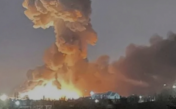 1 Ukraine Kiev Lai Xay Ra No Lon Coi Bao Dong Khong Kich Vang Len Khap Thu Do