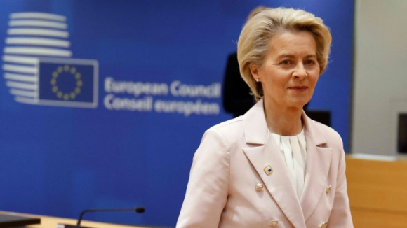 1 Eu Thong Qua Goi Trung Phat Thu 9 Nham Vao Nga