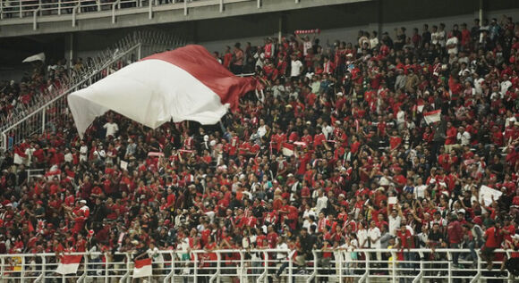 1 Indonesia Doi Gio Thi Dau Aff Cup Vi So Tai Dien Tham Kich Lam Hon 100 Nguoi Chet