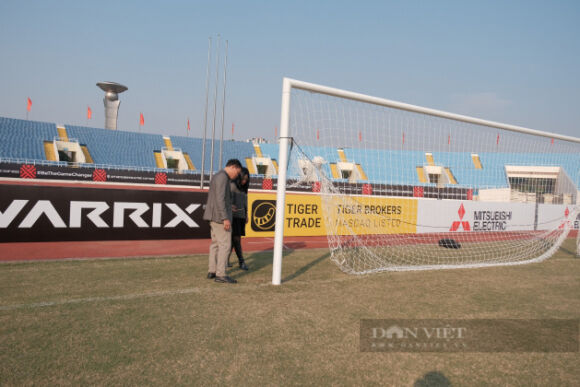 2 Mat Co San My Dinh Bi Che Xau Vi Troi Khong Du Nang Nen Co Khong Xanh Nhu Mong Muon