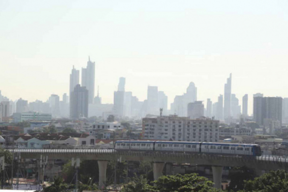 4 Tin Tuc The Gioi 29 12 Du Khach Trung Quoc Bi Xet Nghiem Covid 19 Siro An Lai Gay Chet Nguoi