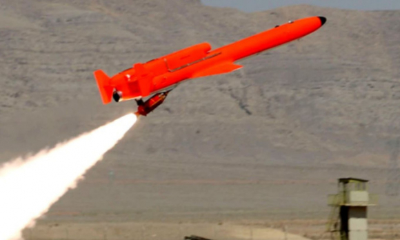 1 Iran Dieu Uav Xua Duoi Trinh Sat Co Nuoc Ngoai