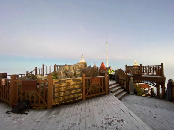 3 Suong Muoi Phu Trang Fansipan Tao Nen Phong Canh Ky Thu