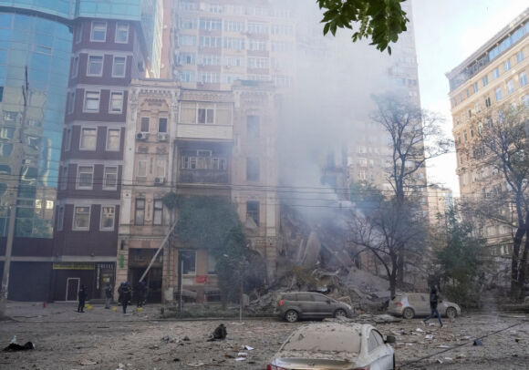 1 Ukraine Noi Nga Tap Kich Uav Ha Tang Kiev