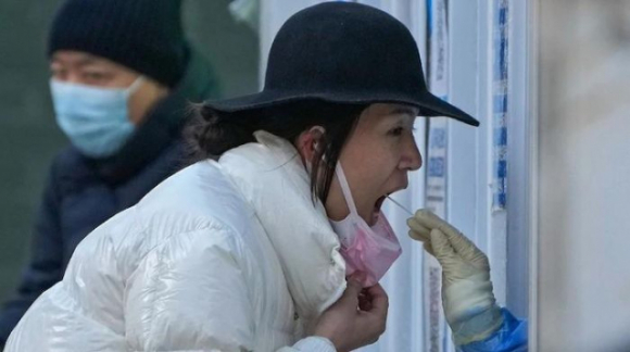 1 Trung Quoc Canh Bao Tra Dua Nhung Nuoc Ap Dung Xet Nghiem Covid 19 Ngat Ngheo Voi Ho