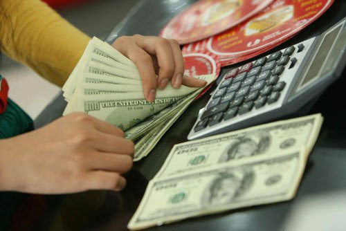 1 Dong Usd Truot Gia Dau Nam 2023 Keo Theo Lan Song Ban Thao Usd O Chau A