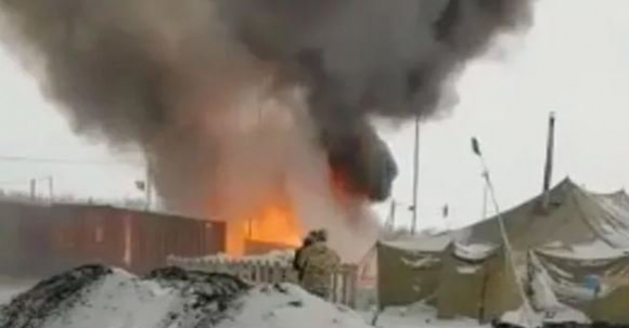 1 Video Doanh Trai Quan Doi Nga Bat Ngo Bung Chay Du Doi