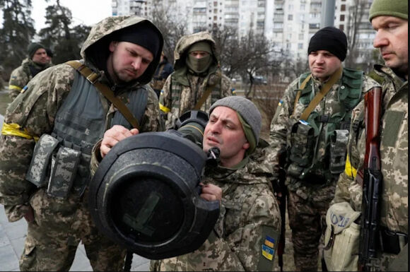 1 Lau Nam Goc Binh Si Ukraine Co The Duoc Huan Luyen Tai My