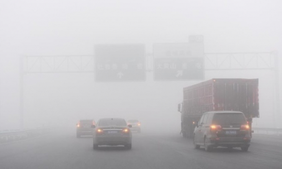 1 Tai Nan Xe Hoi Giua Suong Mu O Trung Quoc 19 Nguoi Chet