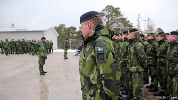 1 Thuy Dien Va My Dam Phan Ve Thoa Thuan Hop Tac Quoc Phong