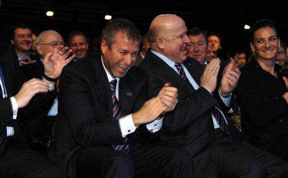 1 Sau Chien Su So Luong Ty Phu Nga Giam Manh