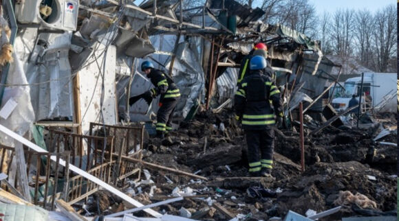 2 Nga Tap Kich Kharkov Sau Chuyen Tham Cua Ngoai Truong Duc