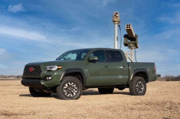 2 Phuong Tay Chay Dua Giup Ukraine Cung Co La Chan Uav