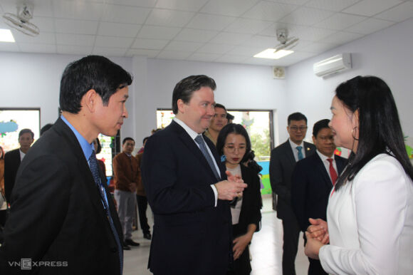 1 Khanh Thanh Hai Cong Trinh Tri Gia 700000 Usd My Tai Tro Cho Quang Binh