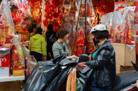 4 Nguoi Ha Noi Tat Bat Sam Le Cung Ong Cong Ong Tao