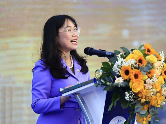 3 Khoi Dong Du An Day Tieng Anh Cho Nguoi Dan Khanh Hoa