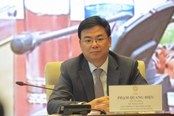 2 Phat Huy Nguon Luc Nguoi Viet O Nuoc Ngoai Ve Dau Tu Xay Dung Que Huong