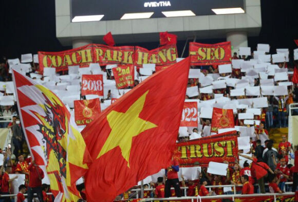 6 Xuc Dong Hinh Anh Cdv Viet Nam Tri An Hlv Park Hang Seo