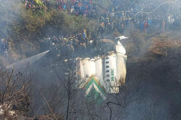 1 Hinh Anh Hien Truong Vu Roi May Bay O Nepal Khien Hang Chuc Nguoi Thiet Mang