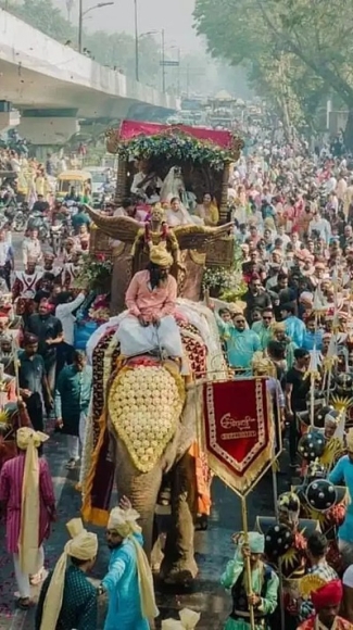 2 Be Gai 8 Tuoi Di Tu Bo Thua Ke Gia Tai Trieu Do