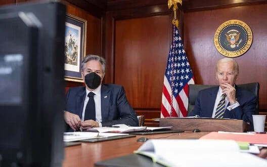 1 My Dang Bat Dau Thua Nhan Su Can Thiet Ho Tro Cho Kiev Tan Cong Crimea