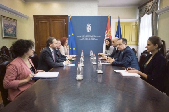 2 Quan He Serbia   Nga Dang Ran Nut Nguoi Serbia Dan Nhan Ra Tham Vong Cua Nguoi Nga Va Su Mat An Ninh Khu Vuc Do Nga Gay Ra