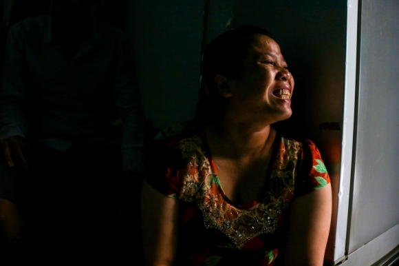 16 Can Tien Lai Mat Viec Lao Dong Ngheo Boi Rac Kiem Thuc An Quan Ao Moi Don Tet