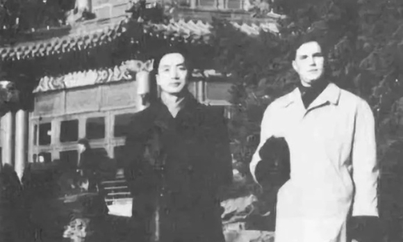 1 Nam Ca Si 20 Nam Gia Gai Yeu Dan Ong