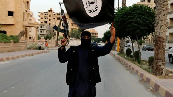 1 My Tieu Diet Thu Linh Is O Chau Phi