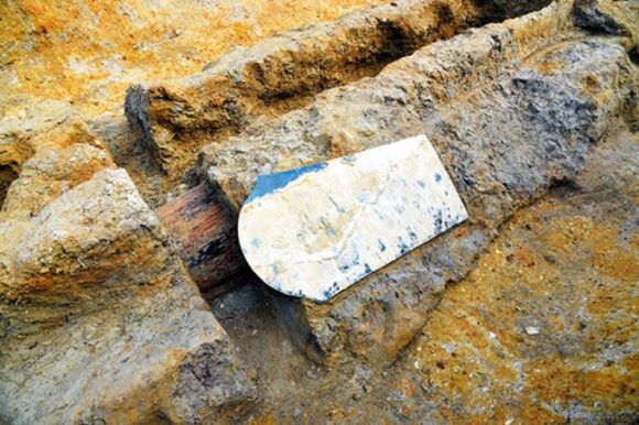 1 Guong Dong Va Kiem Sat Duoi Ma Quy Trong Mo Co Nhat Ban