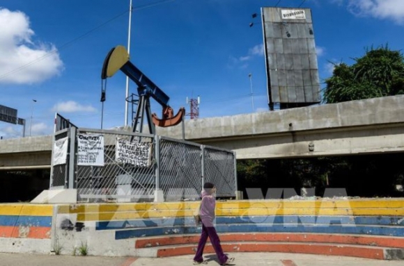 1 Gia Dau Chau A Tang Phien Sang 301 Do Cang Thang Tai Trung Dong