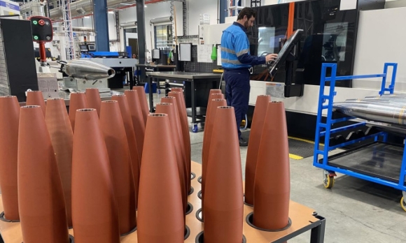 1 Australia Phap Hop Tac San Xuat Dan Phao Cho Ukraine